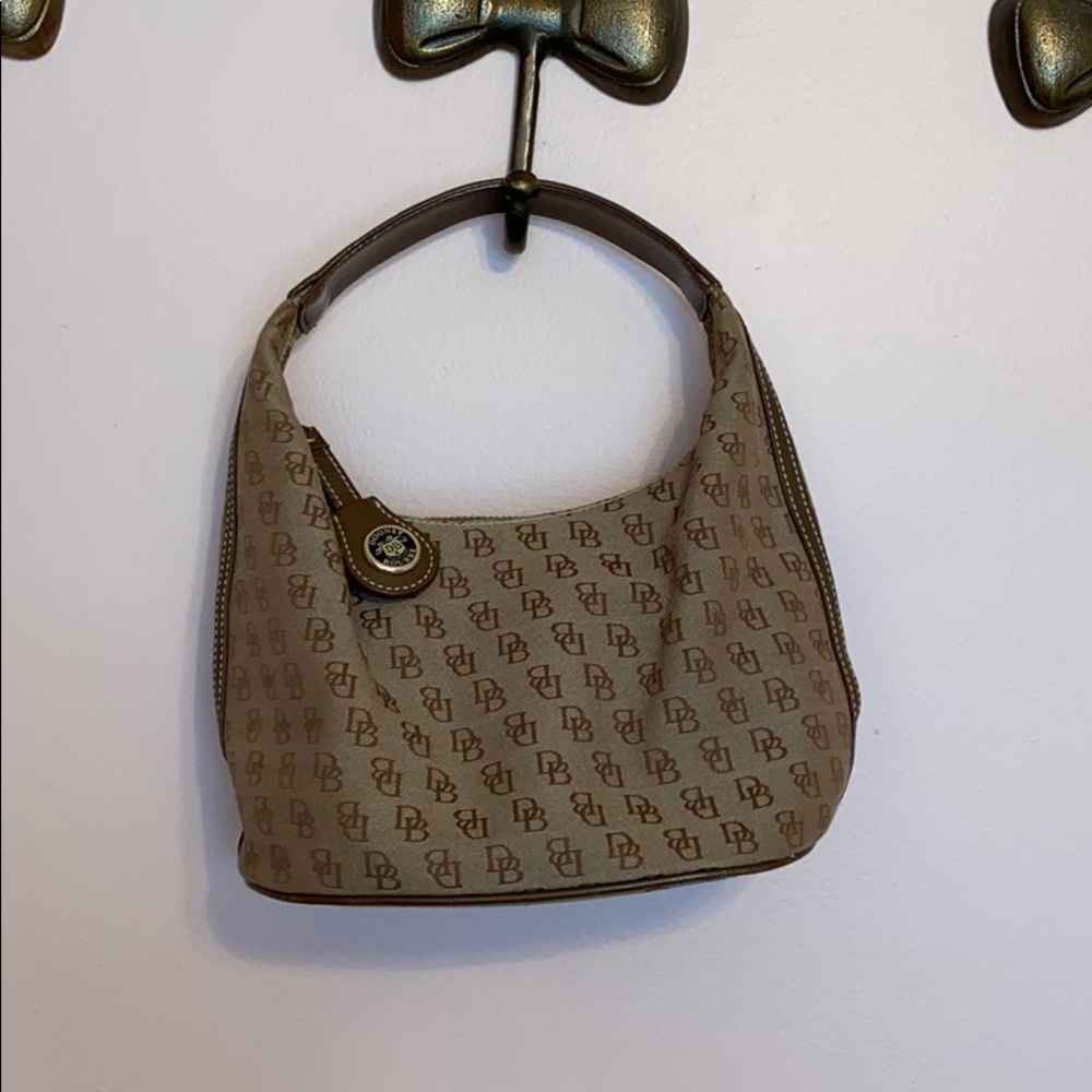 Vintage Dooney and Bourke bag
